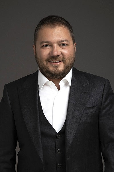 Dr. AHMET OZAN ŞENER